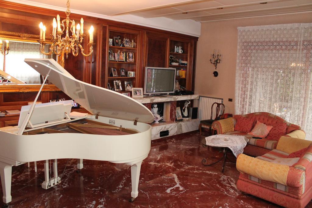 La Casa Della Musica Ciampino Room photo